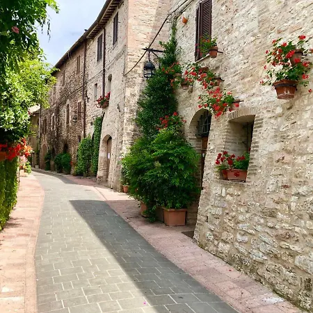 La Mansarda Apartment Assisi